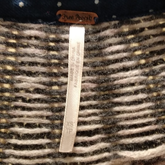 Free People long sleeves - Picture 5 of 13